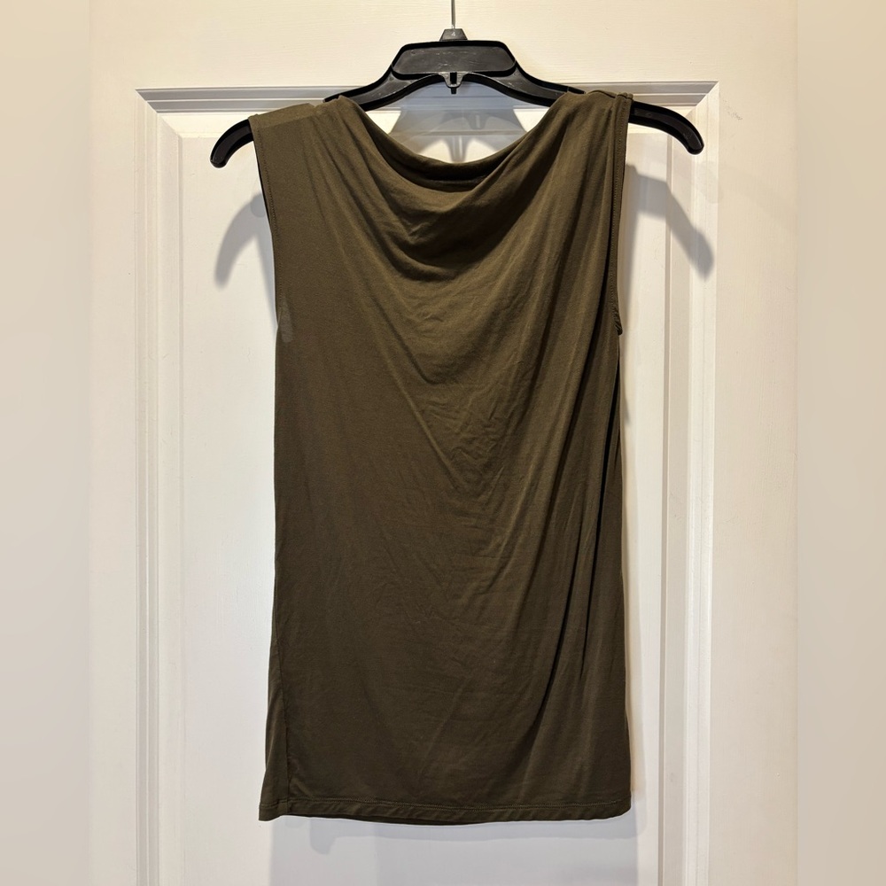 Modern Citizen Olive Sleeveless Women's Top